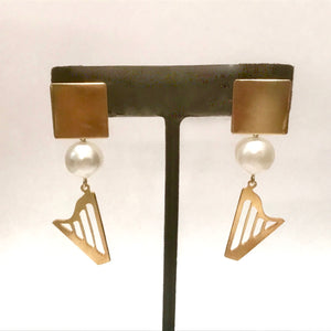 24K GOLD PLATED CLASSIC or CELTIC HARP & PEARL stud earrings