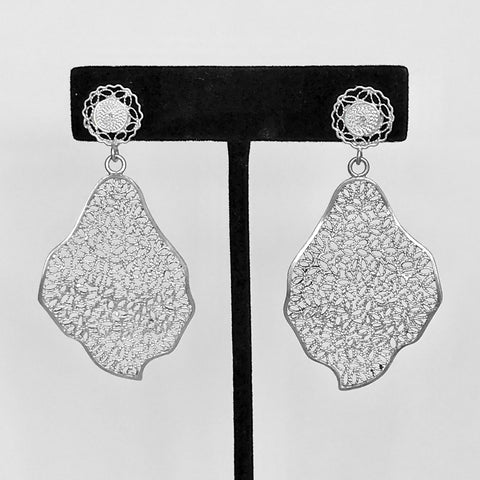 LACE-FILIGREE stud earrings (70% off) • LIMITED QUANTITY